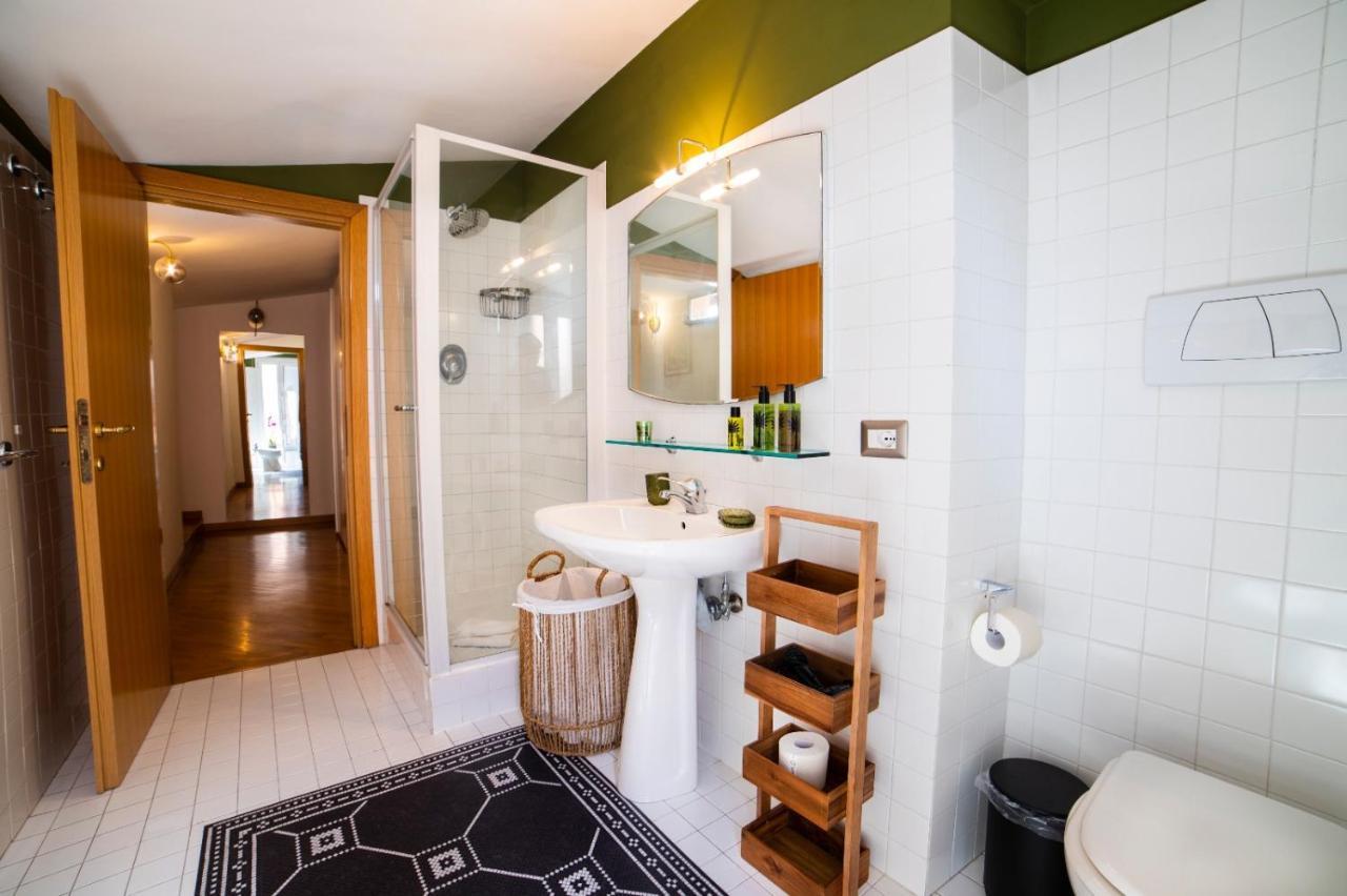 Inn Lucina 35 Рим Екстериор снимка